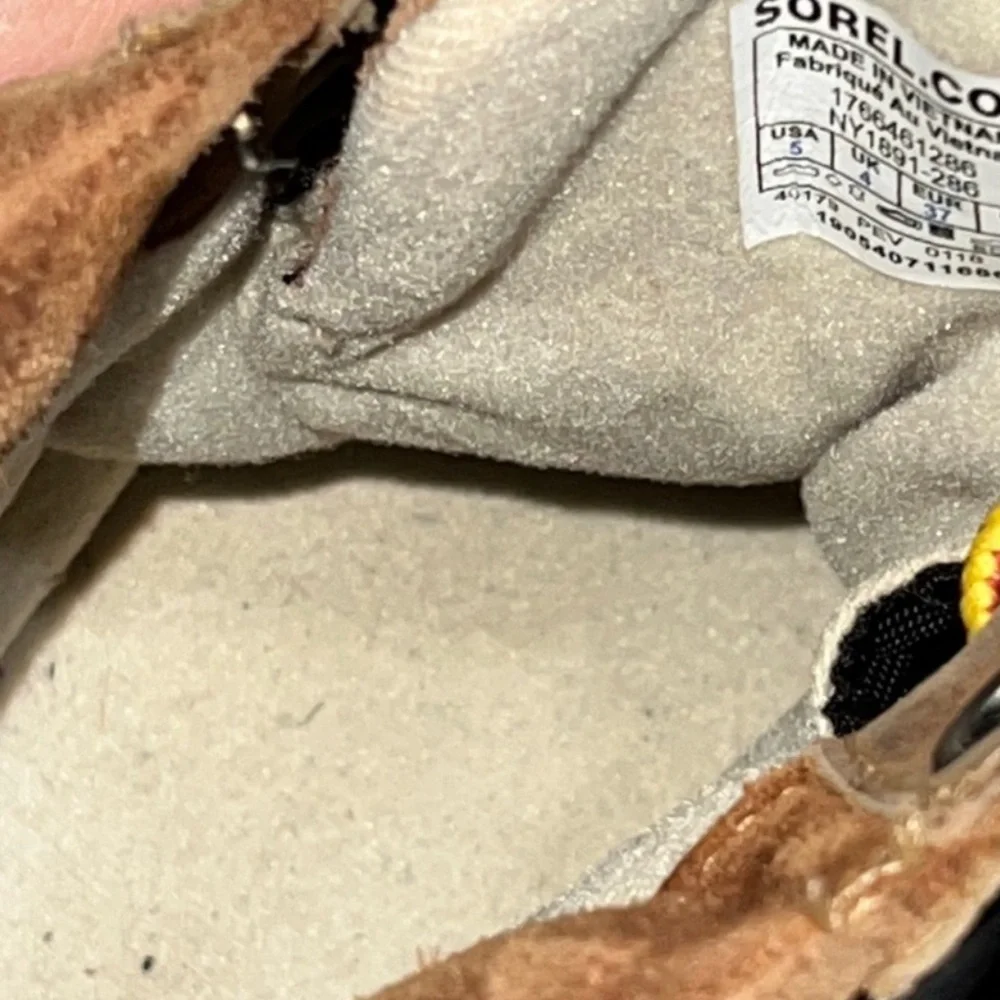 Sorel authentic signature